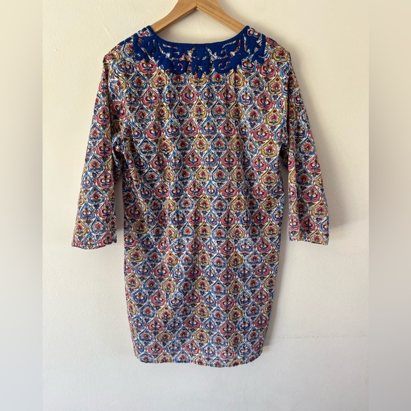 Roller Rabbit Embroidered Cotton Pattern V-neck Tunic Top Size Medium - Picture 7 of 12